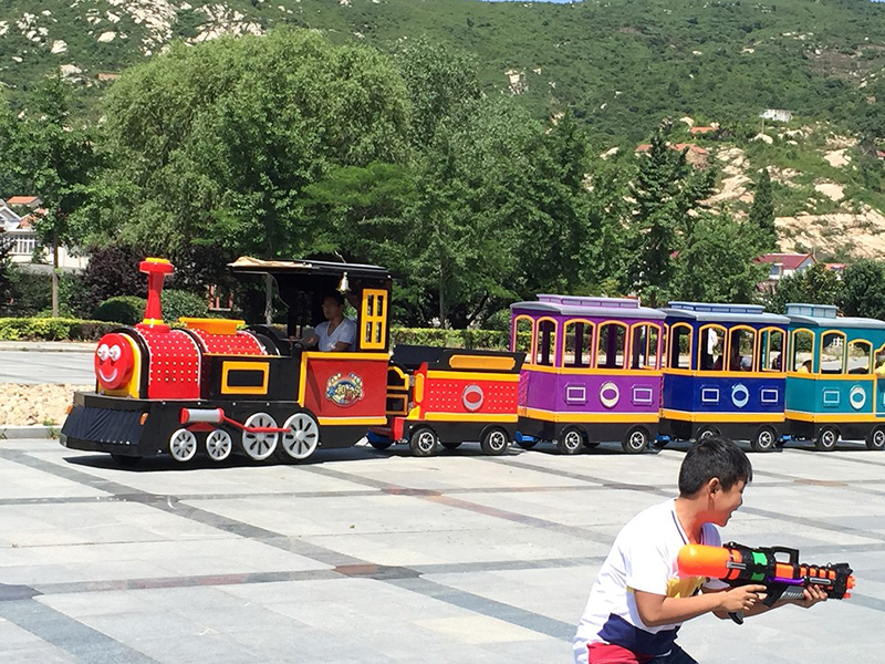 無軌仿古火車_兒童游樂設(shè)施