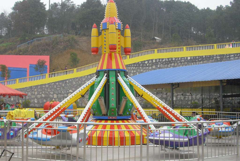 自控飛機(jī)_兒童游樂設(shè)備廠家